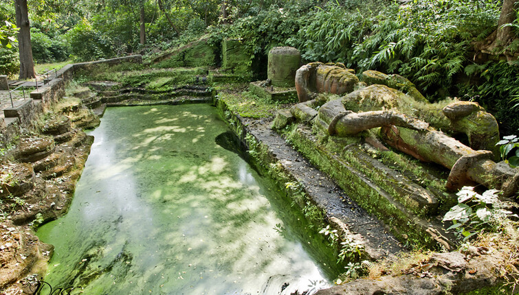 Day 03 : Khajuraho - Bandhavgarh National Park (250 kms / 5-6 hrs)